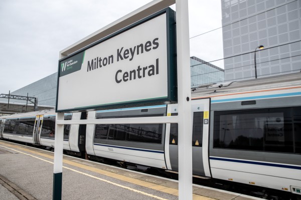 Test training coming through Milton Keynes Central station