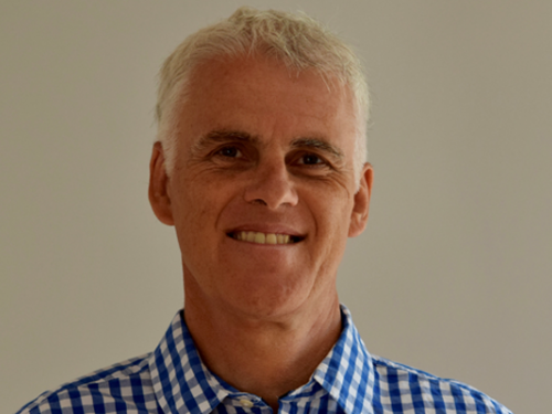 Headshot of Ian Parker