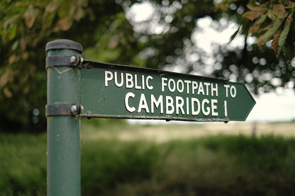 footpath to cambridge signpost