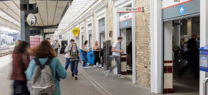banner people on platform