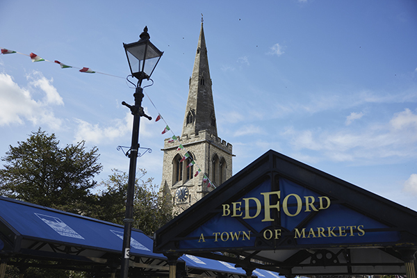 Bedford town market sign